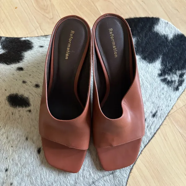 REFORMATION Lou Lou Block Heel Mule In Brown Size‎ 6.5 - Image 3