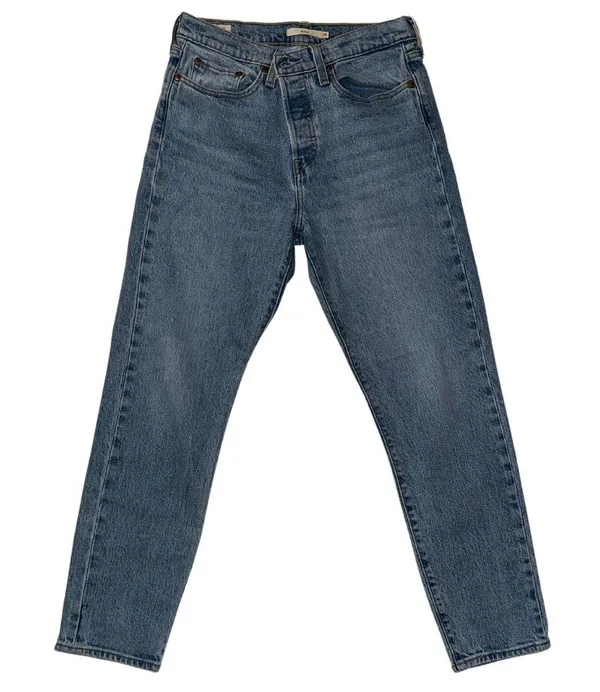 NWOT Wedgie Straight Jeans - Image 2