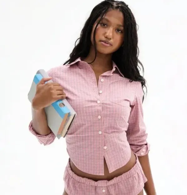 Skims cotton pooling sleep t shirt Color berry check - Image 2