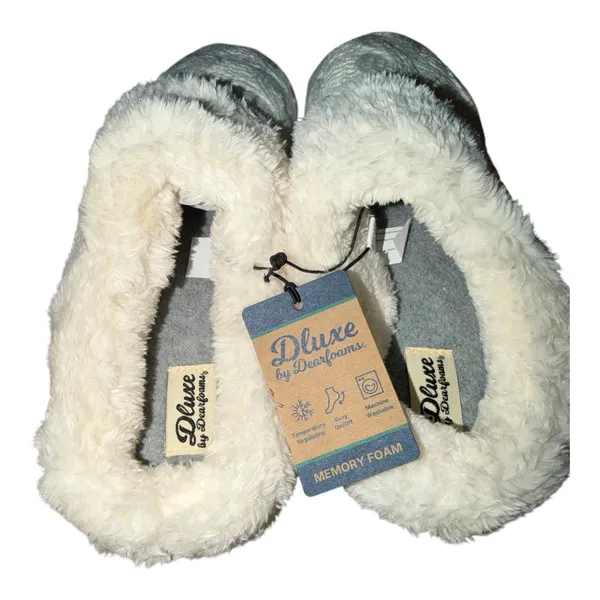 Auden Satin PJ Set (1x) & Dearfoam Slipper (Large 9/10) Bundle - Image 6