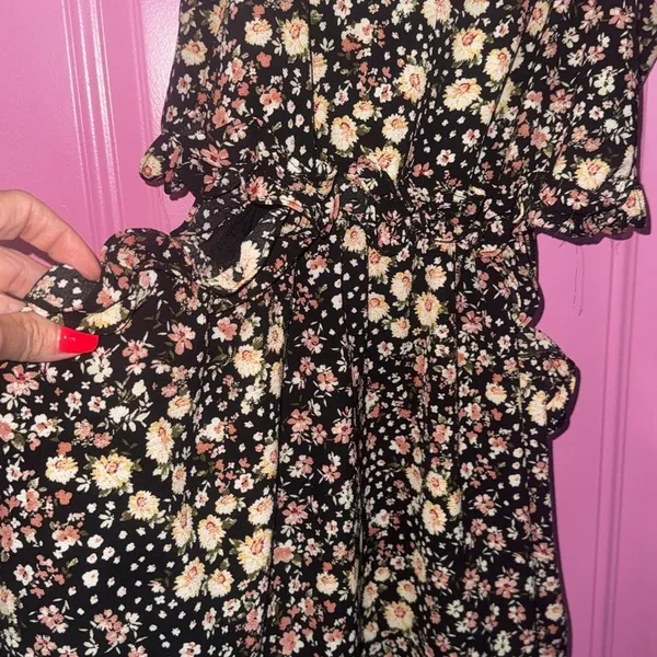 Privy Black Floral Peekaboo‎ Waist Dress with Adjustable Straps - Image 2