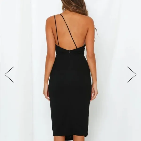NWT Hello Molly Taking it Back Dress in Black‎ Midi Length (Size XS US2) - Image 2