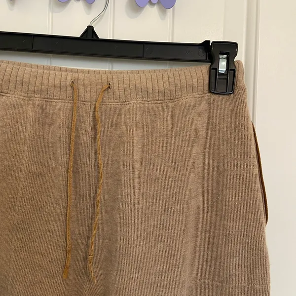 Liz Claiborne women’s‎ tan soft knit drawstring pocket sweatpants lounge small - Image 2
