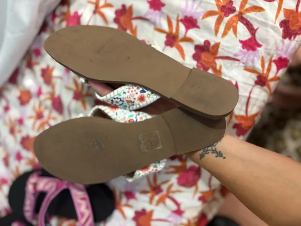 Jack Rogers Floral Cross-Strap Slide Sandals✨ - Image 3