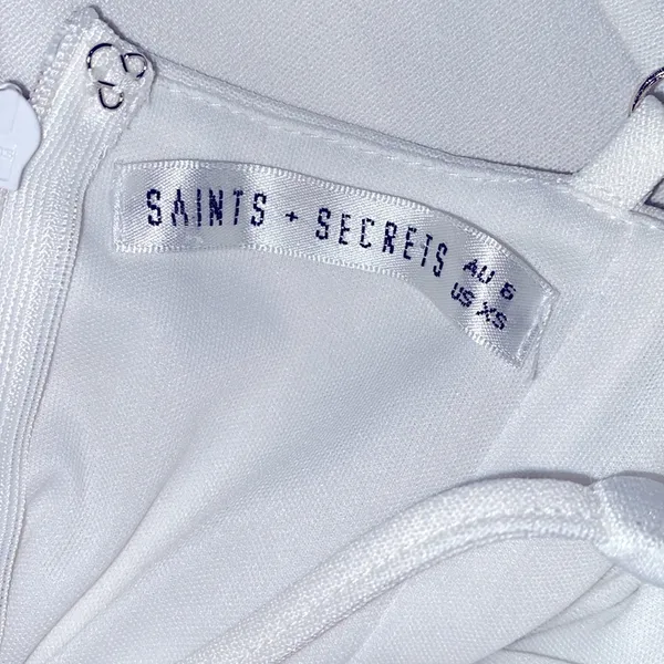 Saints and secrets white ruffle dress size xsmall - Image 7