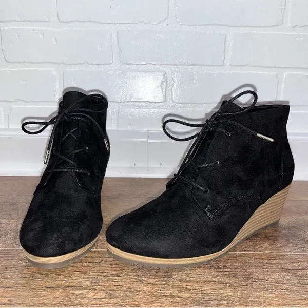 Dr. Scholls Ceelia Black Chukka Wedge Booties - Image 13