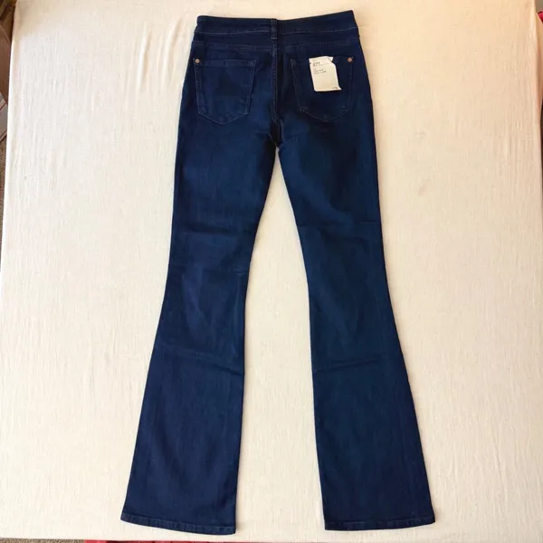 Pilcro Low-Rise Icon Flare Jeans Womens 27 Tall Blue Denim NWT - Image 3