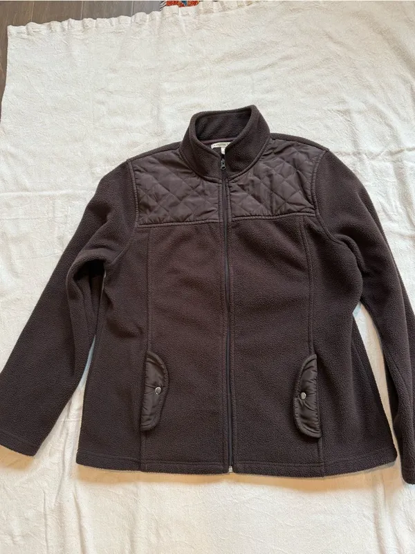 Carolyn Taylor Brown Quilted-Shoulder Fleece Zip Jacket - Image 7