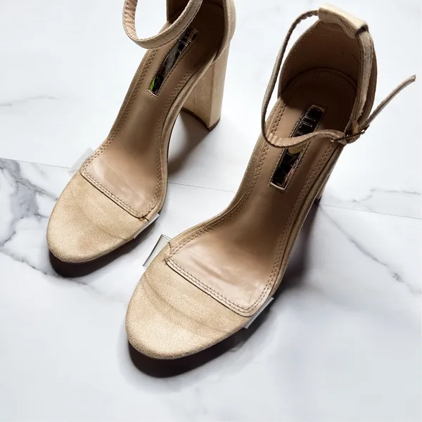 Liliana Nude Heels - Image 2