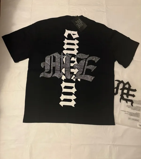Black rhinestone M.E. t-shirt with astronaut graphic - Image 3
