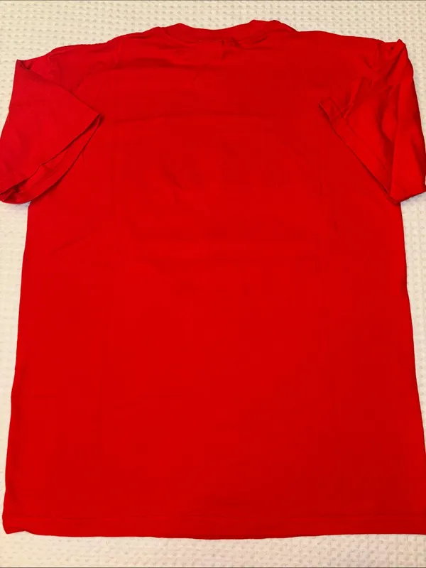 Universal Studios MEDIUM Red 'Thing 2' Women’s Mens Unisex Graphic Tee - Image 4