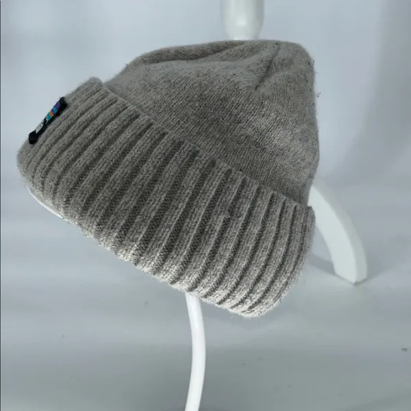 Patagonia Brodeo Beanie Gray Logo Wool Blend Outdoors - Image 3