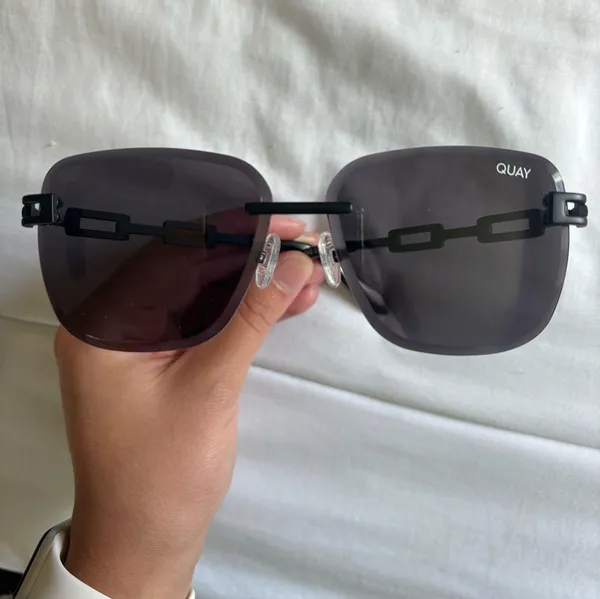 Quay Australia Sunglasses - Image 4