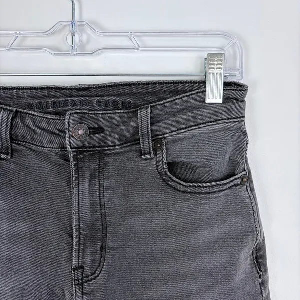 American Eagle‎ Stretch Mom Jeans Black Grunge Casual Classic Denim Size 4 - Image 5