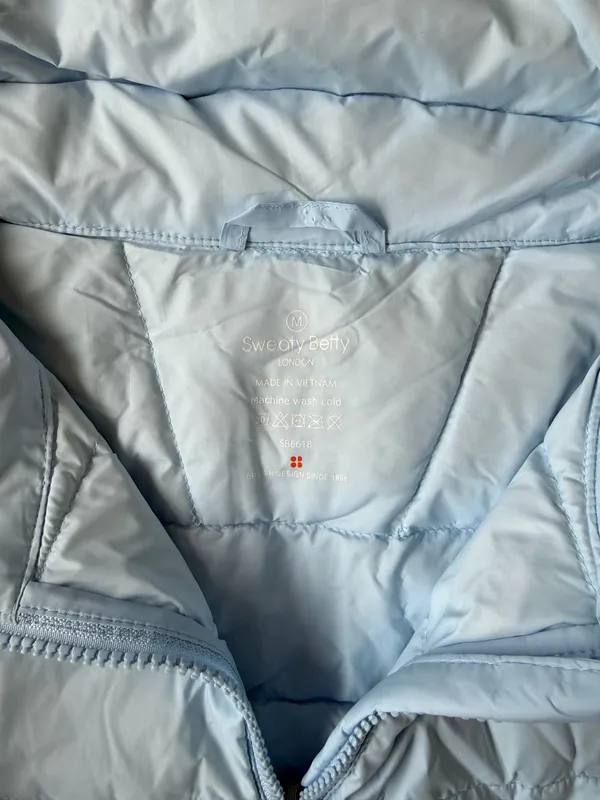 Sweaty Betty light blue puffer jacket - Image 3