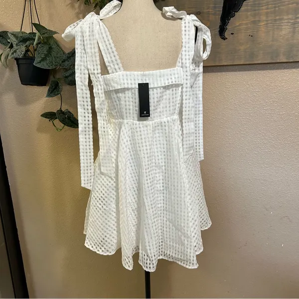 Lulus Forever Darling White Gingham Tie-Strap Mini Dress – Size Large– NWT - Image 5