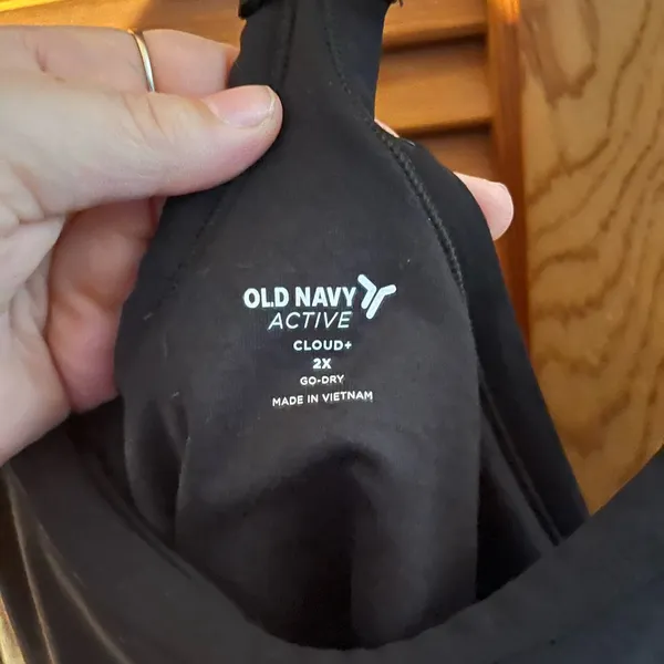 Old Navy active go dry cloud+ romper in black size 2x - Image 4