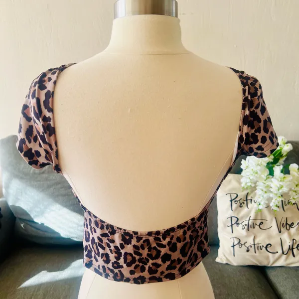 Backless Leopard Top Purple - Image 3