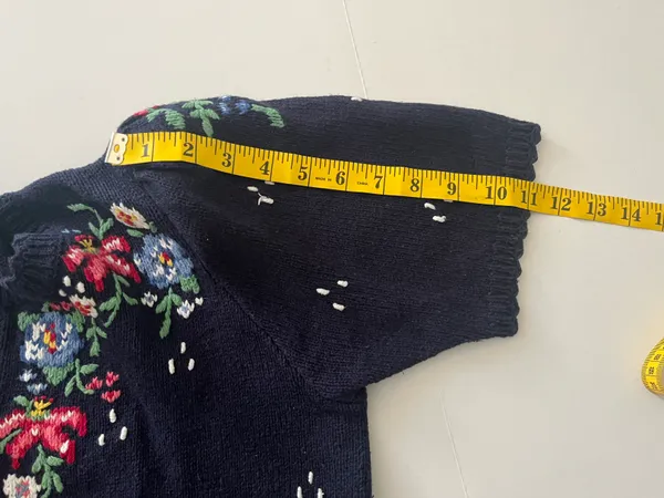 Herman Geist Vintage Hand Embroidered Sweater - Image 7