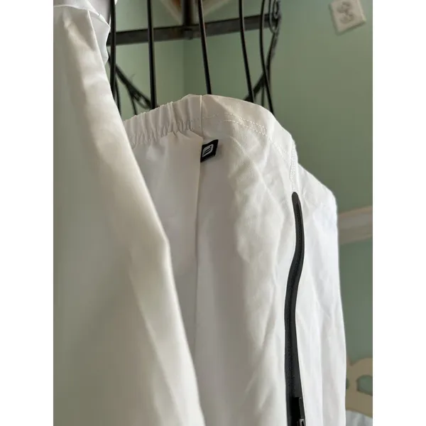 FABLETICS Medium White jacket bomber‎ womens athletic - Image 4