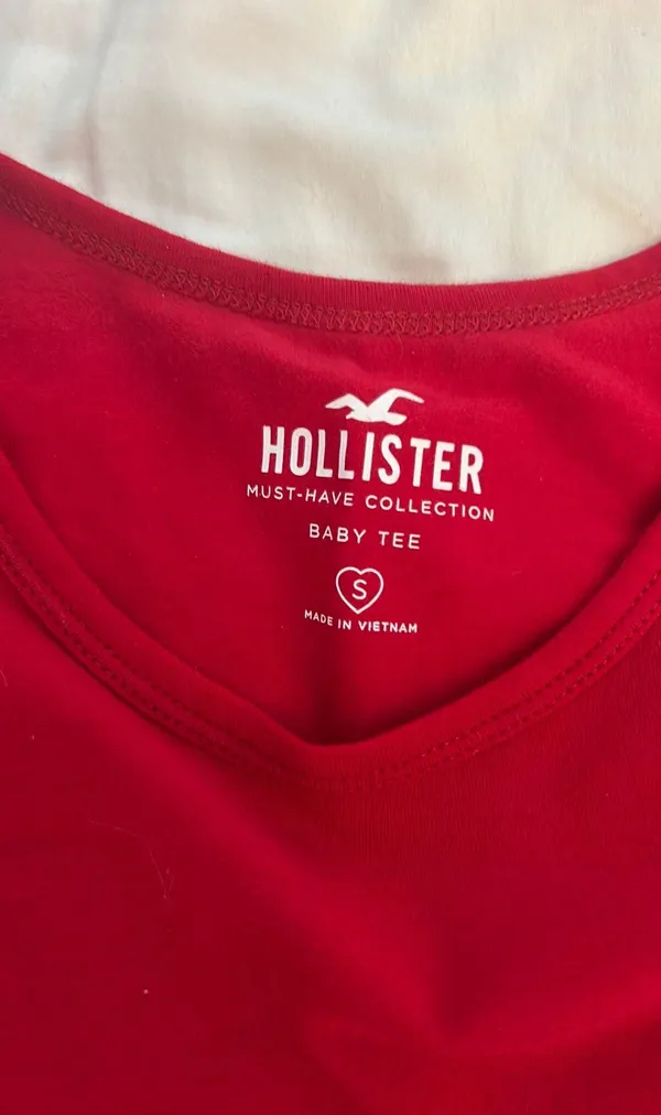 Hollister Side Cinch Baby Tee - Image 2