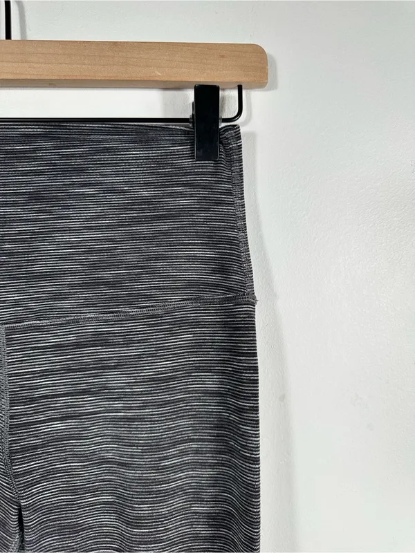 Lululemon Align Pant 25” Wee Are From Space Dark Carbon Ice Grey‎ Size 6 - Image 7