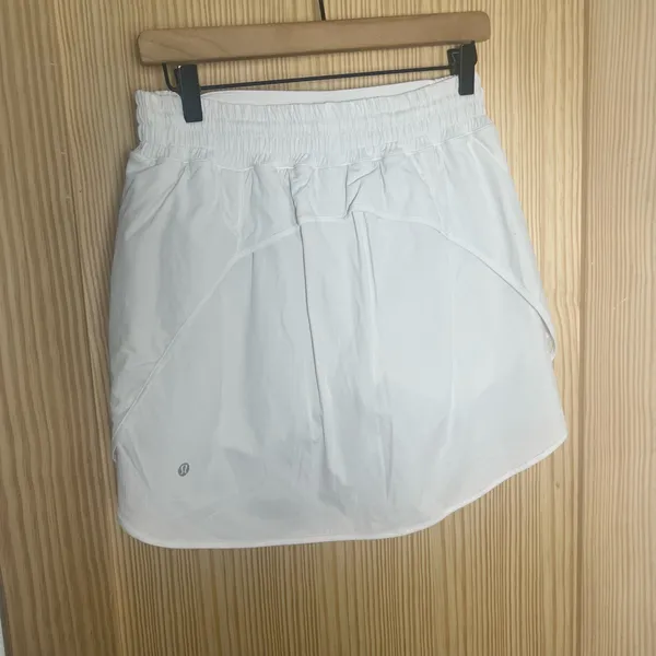 LULULEMON- Hotty Hot High-Rise Skirt Long White Size 8 - Image 4