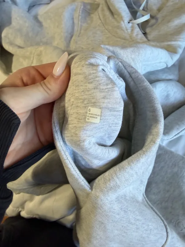 Lululemon Clemson Sweatshirt - Image 5