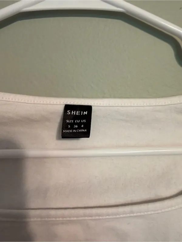 SHEIN White Scoop Neck Cropped Tee Top - Image 2