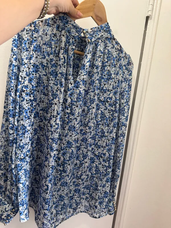 H&M women’s blouse size L - Image 6