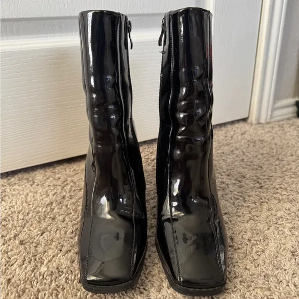 Nasty Gal Going Out Glossy Black Heeled Boots - Image 3