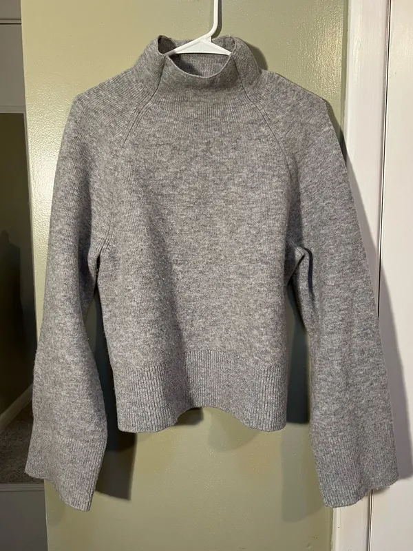H&M Women's Sz Small Gray Melange Wool-Blend Mock-Turtleneck Sweater Wide Sleeve - Image 2