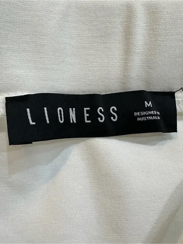 Princess Polly / Lioness Rescue‎ Me Pleat Mini Skirt White Size M - Image 6