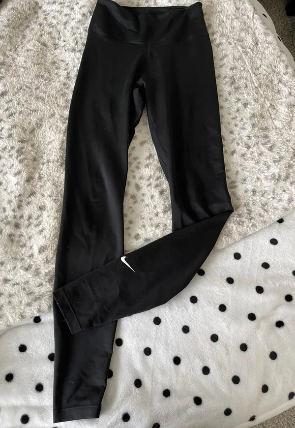 Nike black leggings - Image 2