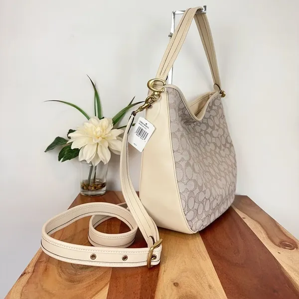 NWT‎ Coach Soft Tabby Hobo In Signature Jacquard - Image 3