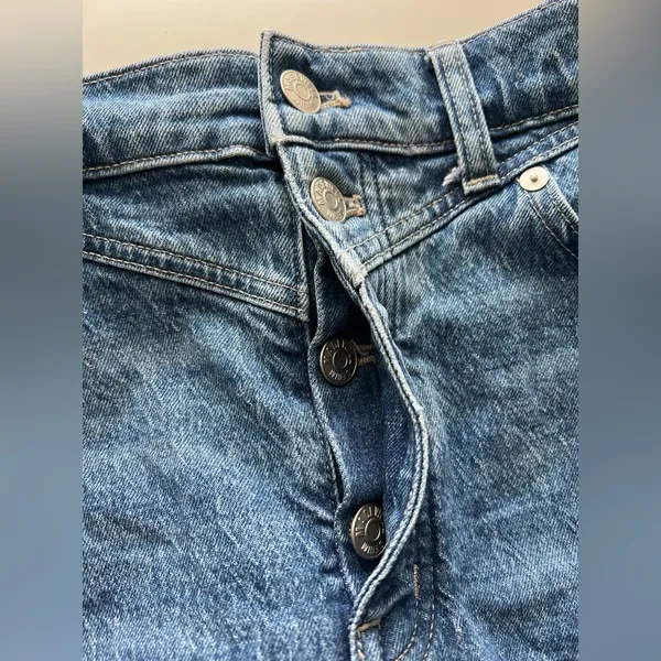 Madewell The Momjean Short Size 29 High Rise Mid Length NJ068 Button Fly 4" - Image 3