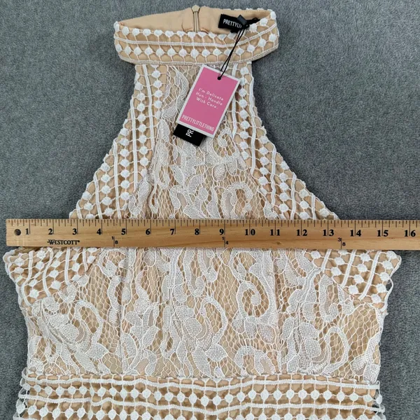 PrettyLittleThing Women's 6 White Lace High Neck Crochet Bodycon Dress New - Image 6