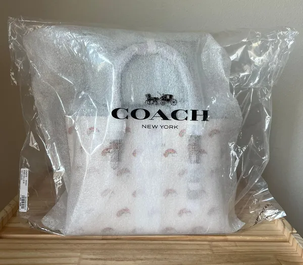 Coach Purse - Image 12