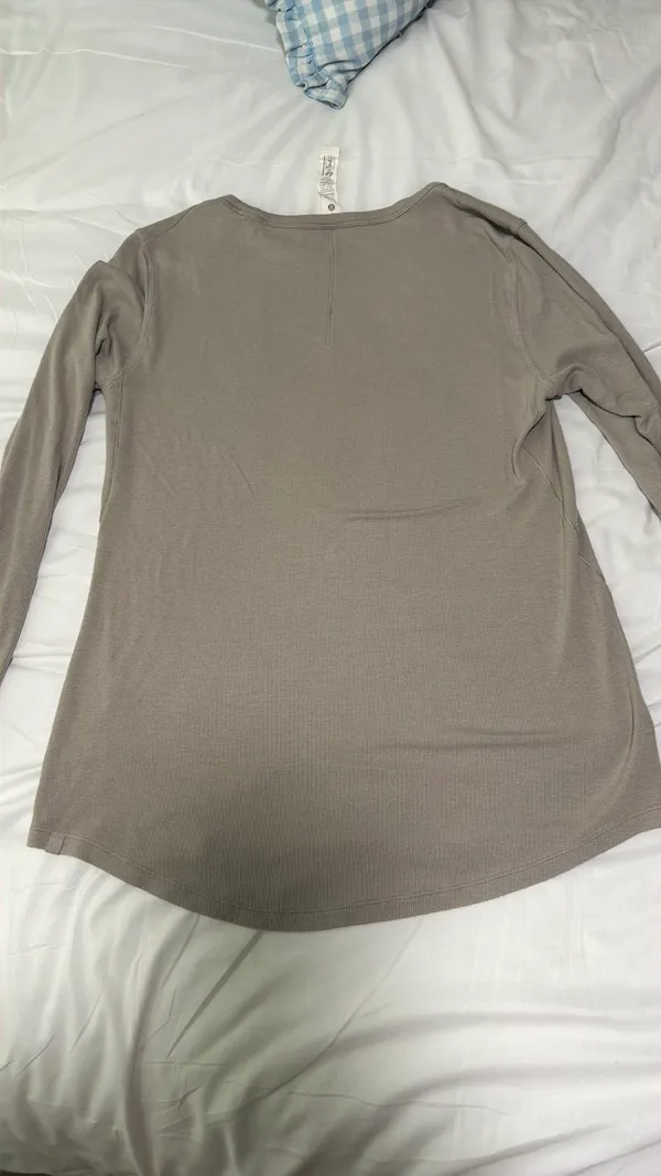 Lululemon Hold Tight Long Sleeve - Image 2