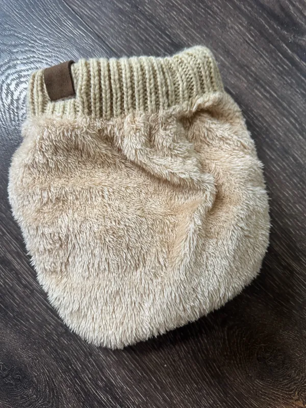 Fleece lined beanie Tan - Image 2