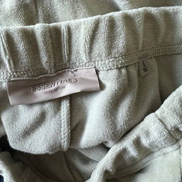 Fear of God Essentials Logo Patch Velour Pants NWT Large - Image 5
