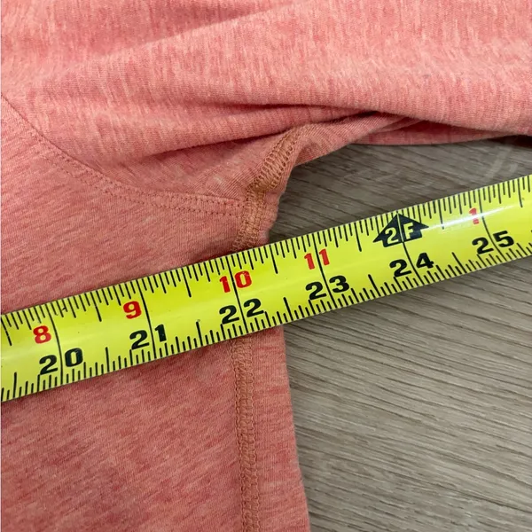 Lululemon Athletica Back In Action Long Sleeve - Image 5