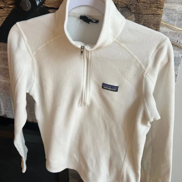 Patagonia Women's Micro D® 1/4-Zip‎ size XS - Image 2