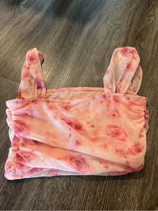 SheIn NWOT Pink Cropped Tank Top - Image 3
