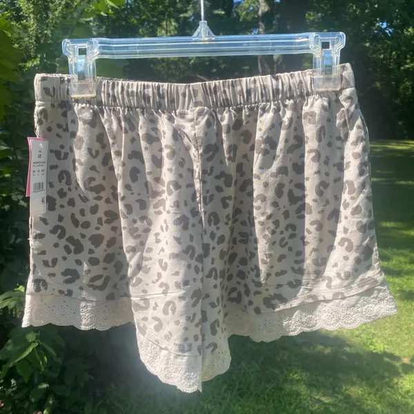 🤎 NWT Zoe + Liv XS (Medium) Leopard Cheetah Print Sleep Shorts 🤎 - Image 9