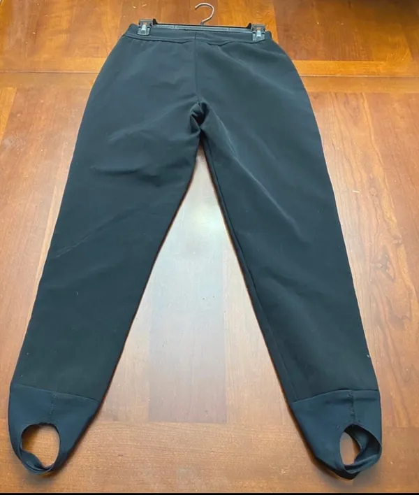 Edelweiss vintage 1980 ski pants ski pants with straps are a size 10. - Image 6