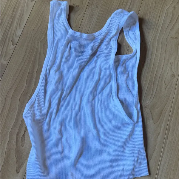 White cropped tank Size M - Image 3