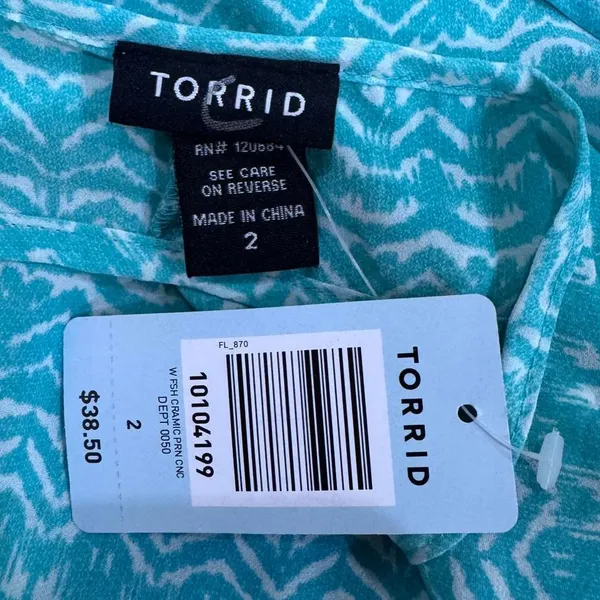 Torrid Teal Pattern High Low Open Back Top Plus Size 2X - Image 6