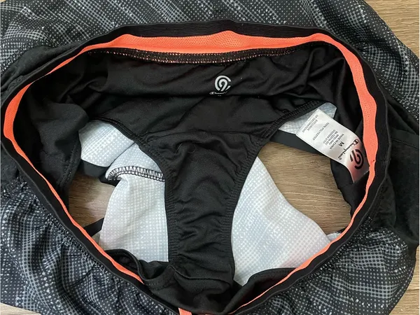 Champion C9 Athletic Shorts Women’s Size M Black Lined Running Back Pocket - Image 9