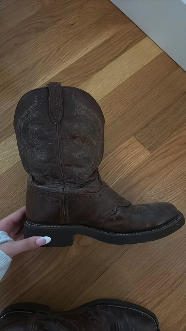 Justin Boots Western Boots - Image 3